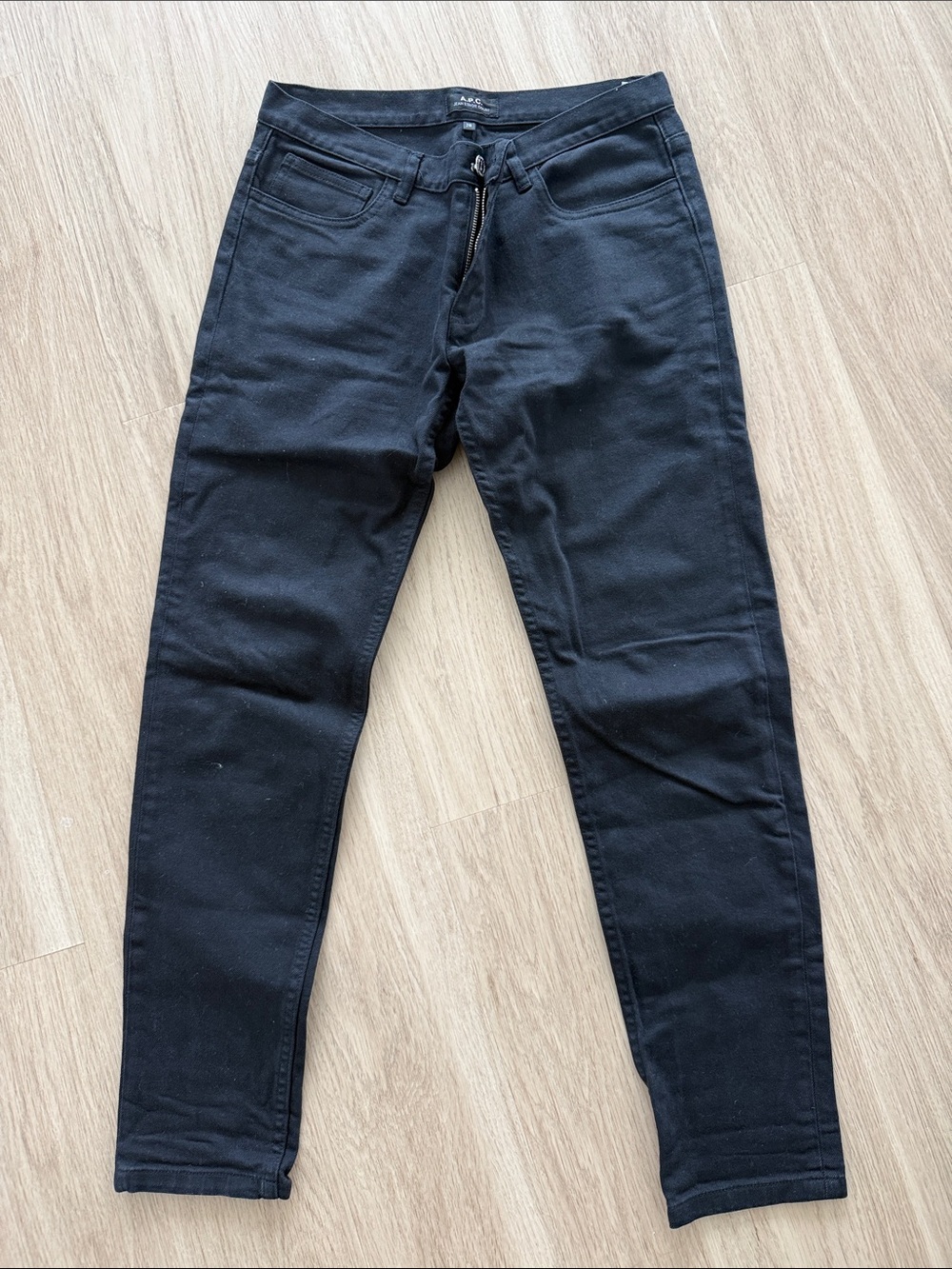 A.P.C. Black Jean Etroit Court - Fitted Cropped Black Jeans